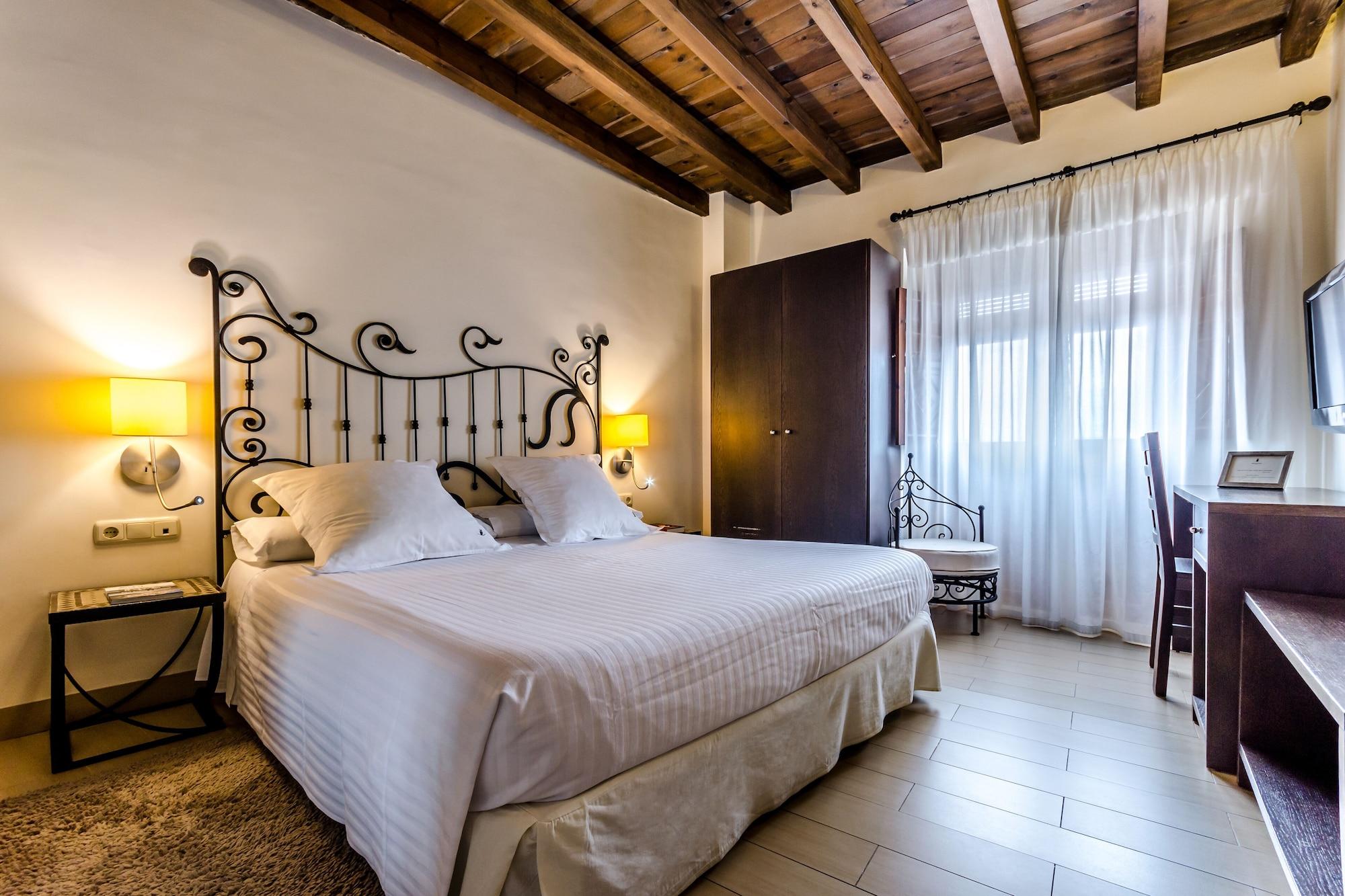 Yit Abentofail Hotel Guadix Bagian luar foto