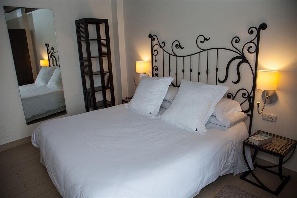 Yit Abentofail Hotel Guadix Bagian luar foto