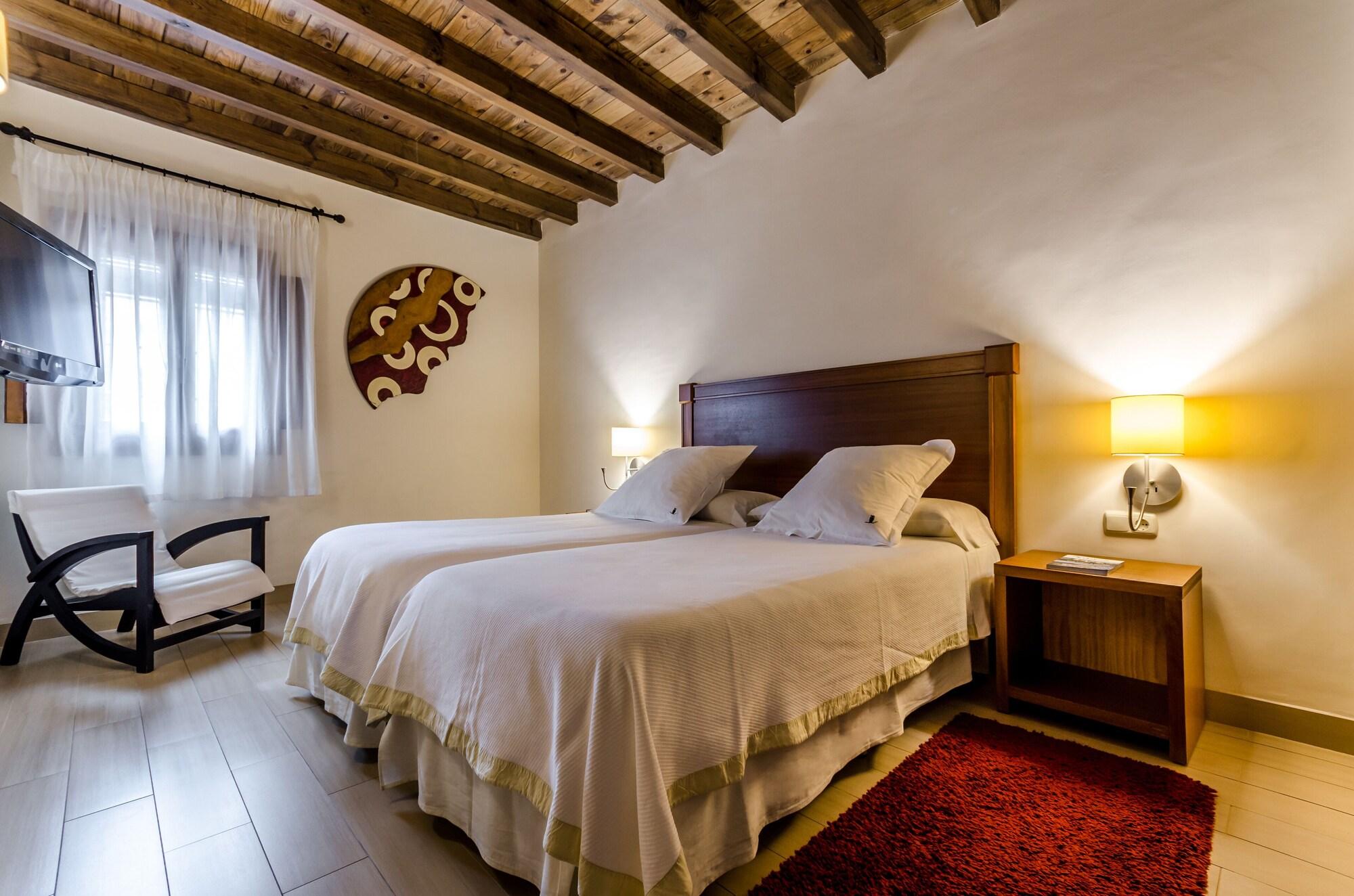Yit Abentofail Hotel Guadix Bagian luar foto