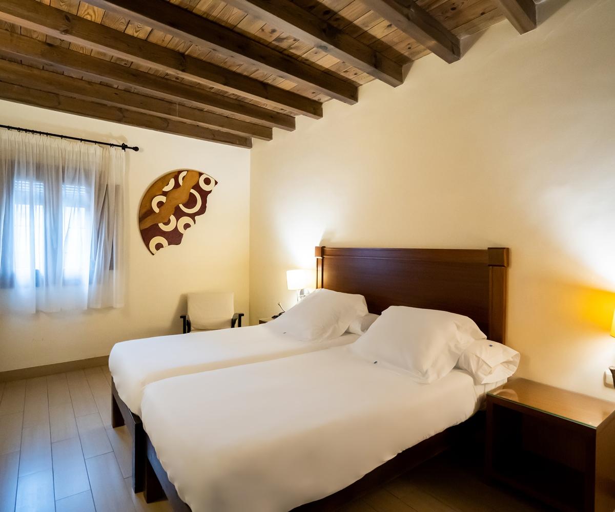 Yit Abentofail Hotel Guadix Bagian luar foto