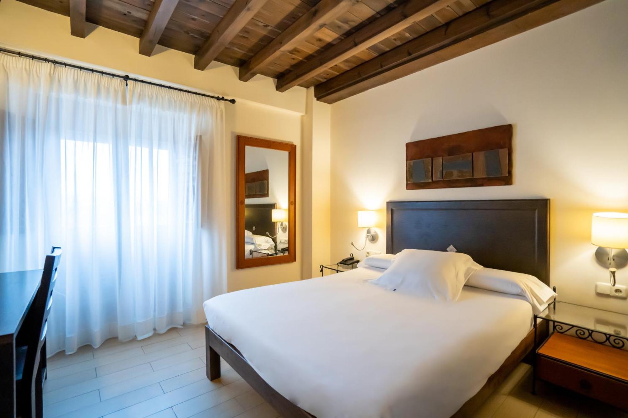 Yit Abentofail Hotel Guadix Bagian luar foto